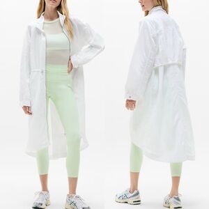 NWT Athleta Pursuit Anorak in Bright White